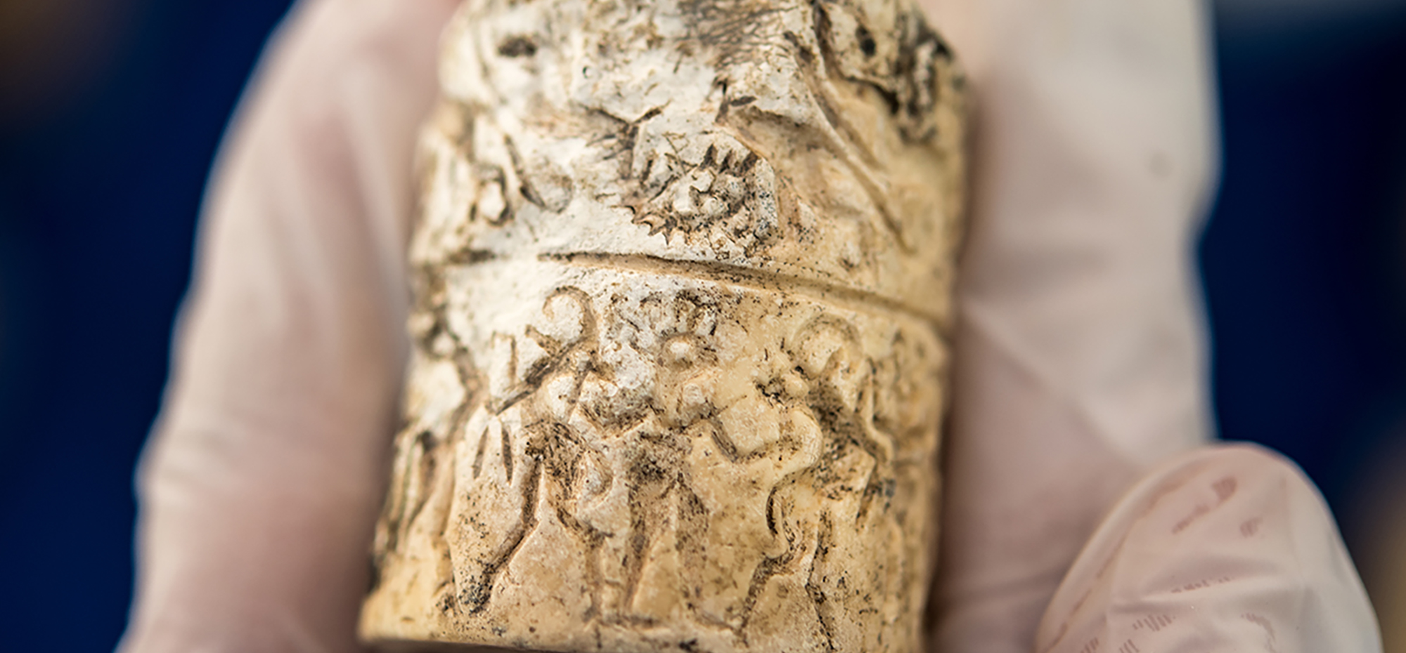 ICE returns ancient artifacts to Iraq ICE returns ancient artifacts to Iraq