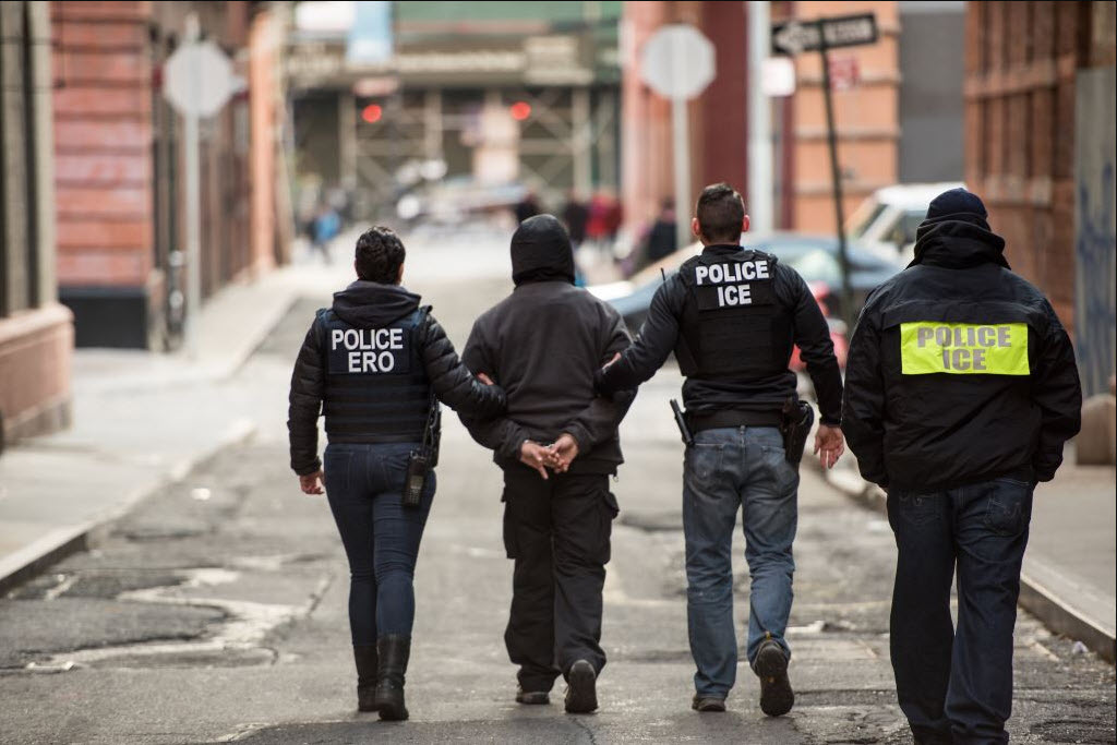 ICE arrests more than 400 international fugitives in FY2016 ICE arrests more than 400 international fugitives in FY2016