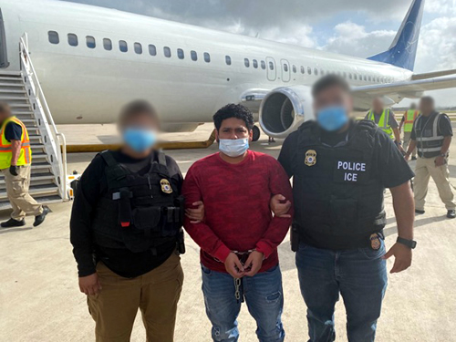 Honduran national Jairo Samir Hernandez-Bautista, 30, was flown from San Antonio International Airport on a flight coordinated by ICE’s Air Operations Unit. Upon arrival, the fugitive was turned over to the Honduran National Police, June 17.