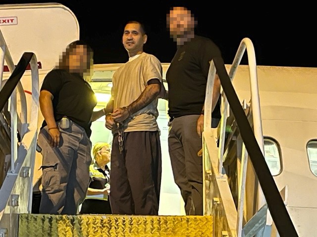 Enforcement and Removal Operations (ERO) Philadelphia removed Jaime Ernesto Navarette Mejia, a citizen of El Salvador with a final order of removal, to El Salvador on October 20. Navarette is a foreign fugitive wanted by law enforcement authorities in El Salvador for extortion.