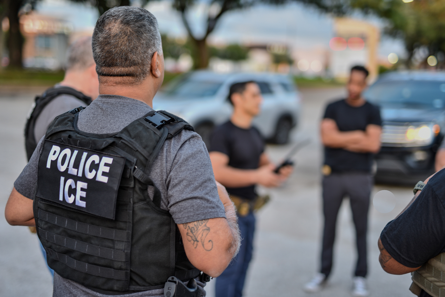 ICE Houston arrests 422 illegal aliens, deports 528 during week-long operation aimed at bolstering public safety