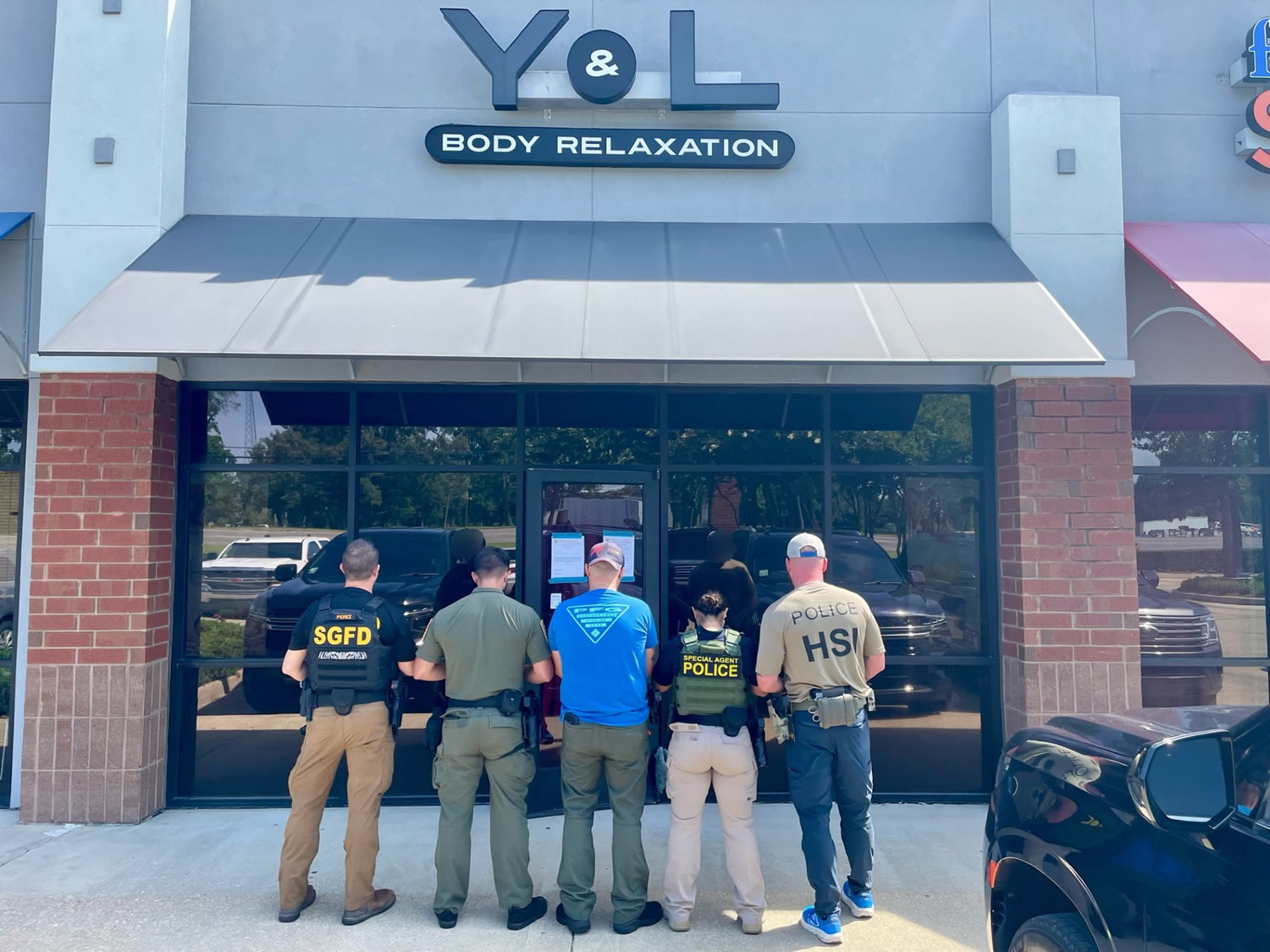 ICE conducts worksite inspections at Baton Rouge massage parlors