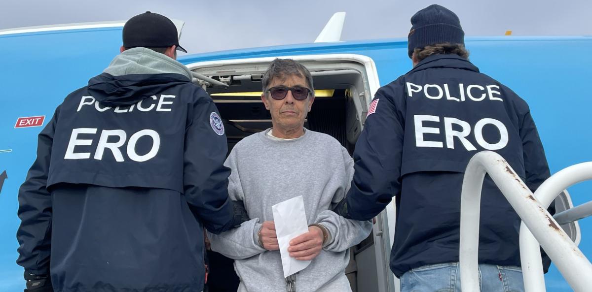 Image NR: ERO Detroit removes Medellin cartel member