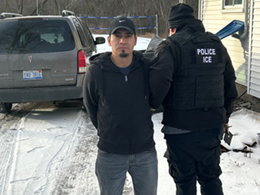 ICE Detroit arresta a ciudadano de México presente ilegalmente con condena por atropello y fuga