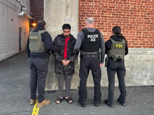 ICE, with assistance from @FBINewark, arrested Douglas De Souza Gontijo, a native and citizen of Brazil, wanted by Brazilian authorities for drug trafficking related crimes.
