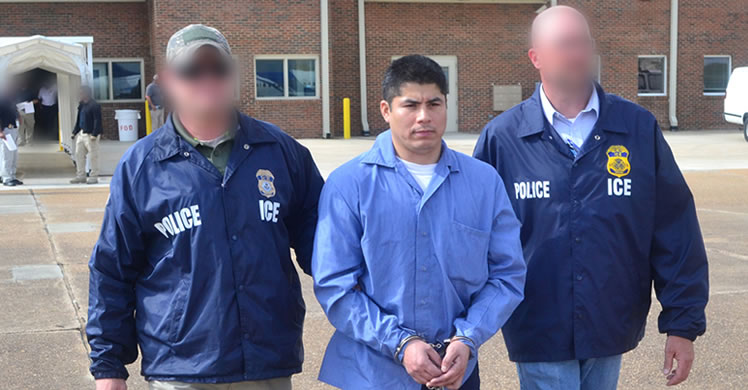 ICE removes El Salvadoran man implicated in murder, several robberies