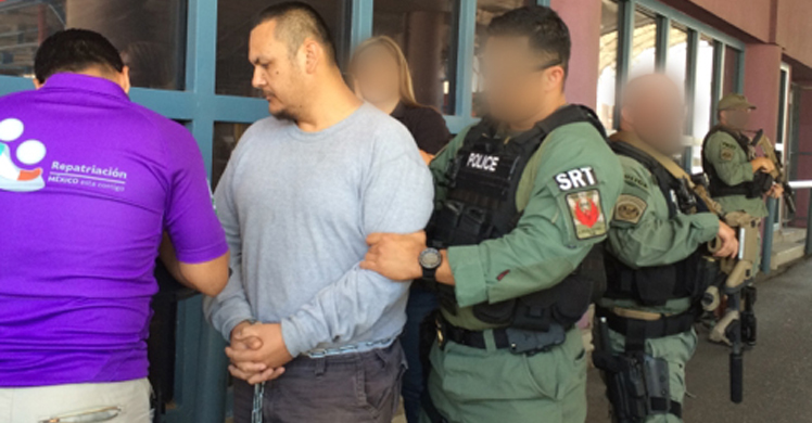 ICE officers deport Mexican man wanted for aggravated murder