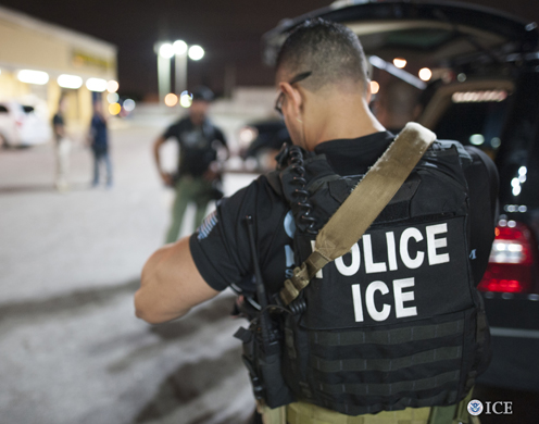 ICE arresta a 76 criminales a través del estado de Florida y Puerto Rico