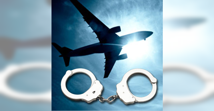 Flight attendant charged in federal court with airport security violations