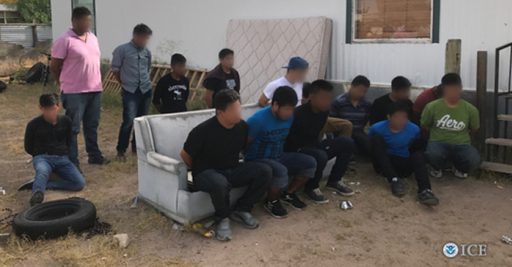 Agentes de ICE HSI El Paso, Patrulla Fronteriza arrestan a 18 contrabandistas de extranjeros, 117 extranjeros indocumentados; incautan dinero en efectivo, vehículos, drogas