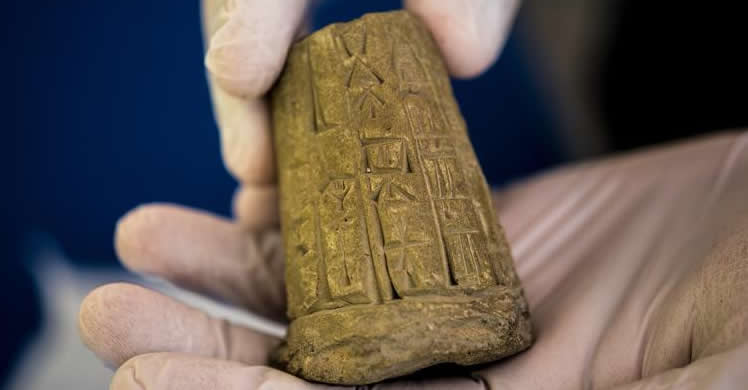 ICE returns thousands of ancient artifacts seized from Hobby Lobby to Iraq