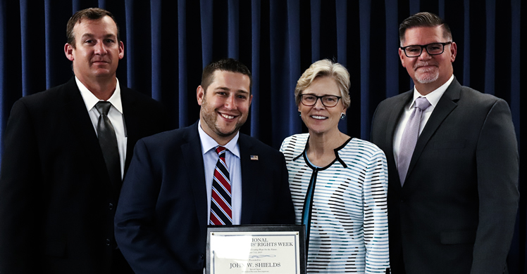 ICE HSI special agent honored by DOJ for his work on a child exploitation investigation