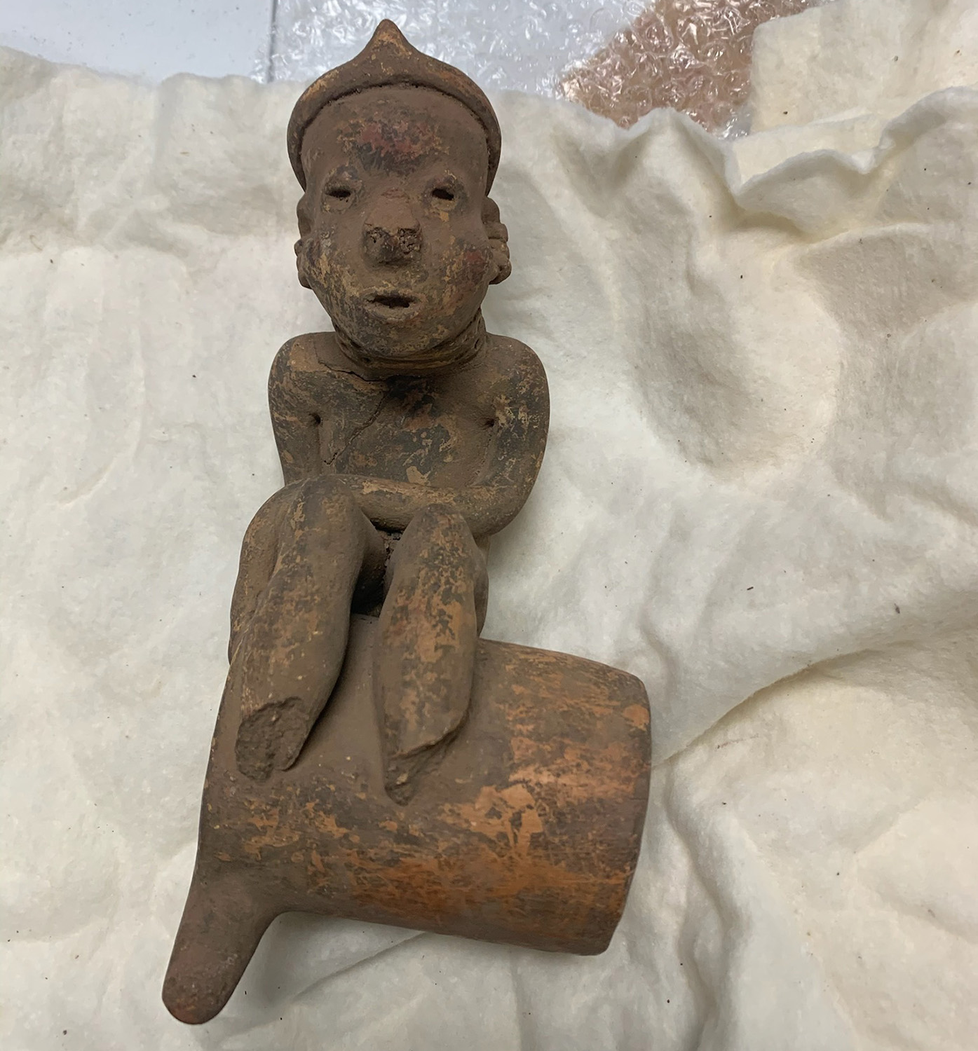 HSI Arizona devuelve cientos de artefactos precolombinos a México